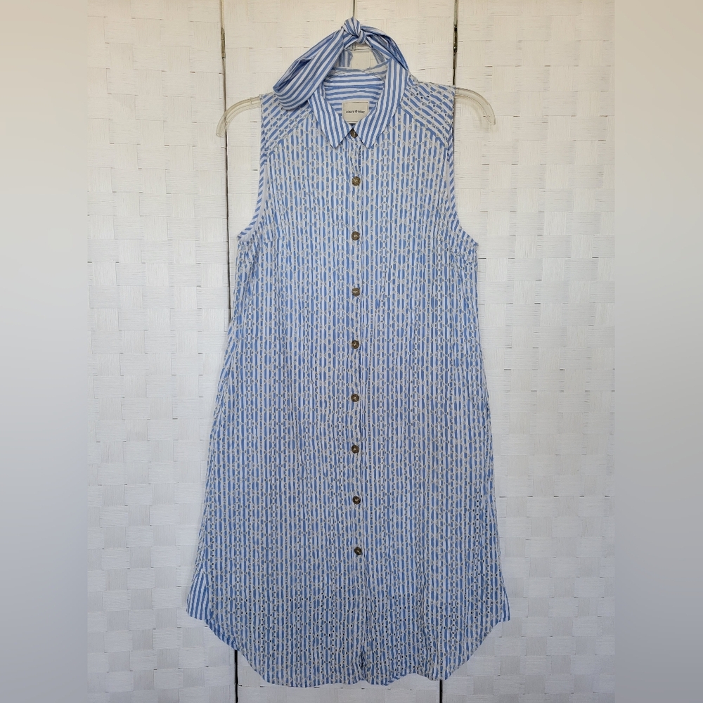 Court & Rowe Blue Striped Eyelet Sleeveless Dress with Button Front 14